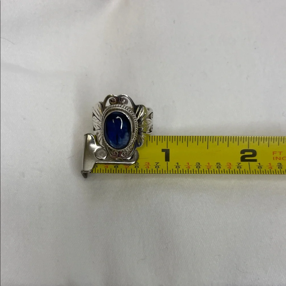 Sterling Silver and Blue Women's Ring Size 6.5 EUC